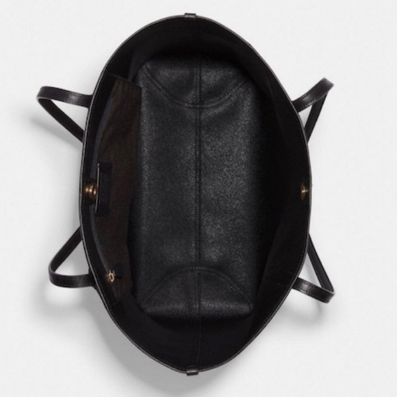 Only used a few times. Beautiful bag! - Picture 2 of 2